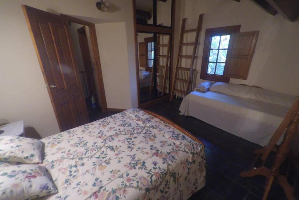 Casa En El Campo Con Encanto Алманса Екстериор снимка